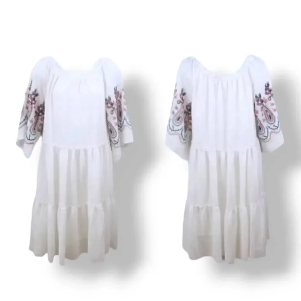 NEW Indigo Rose Textured Paisley Boho Off The Shoulder Dress in White Size Small